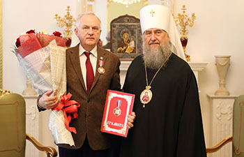Выдающиеся врачи страны удостоены высоких наград Православной Церкви Казахстана